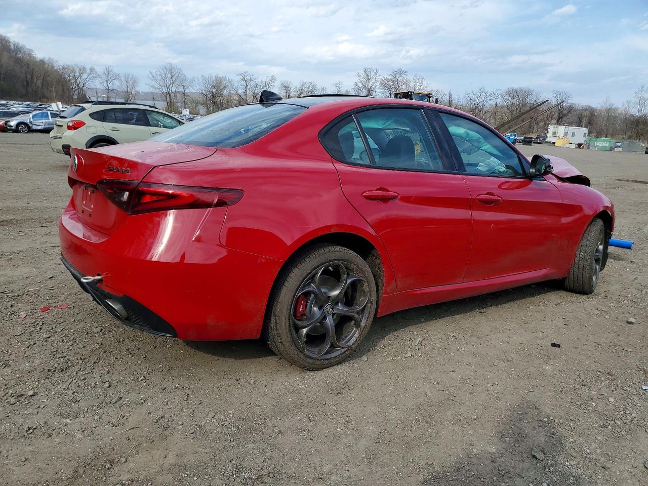 Alfa Romeo Giulia Ti Q4
