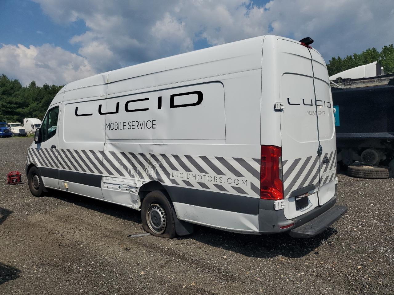 Mercedes-Benz Sprinter 2500