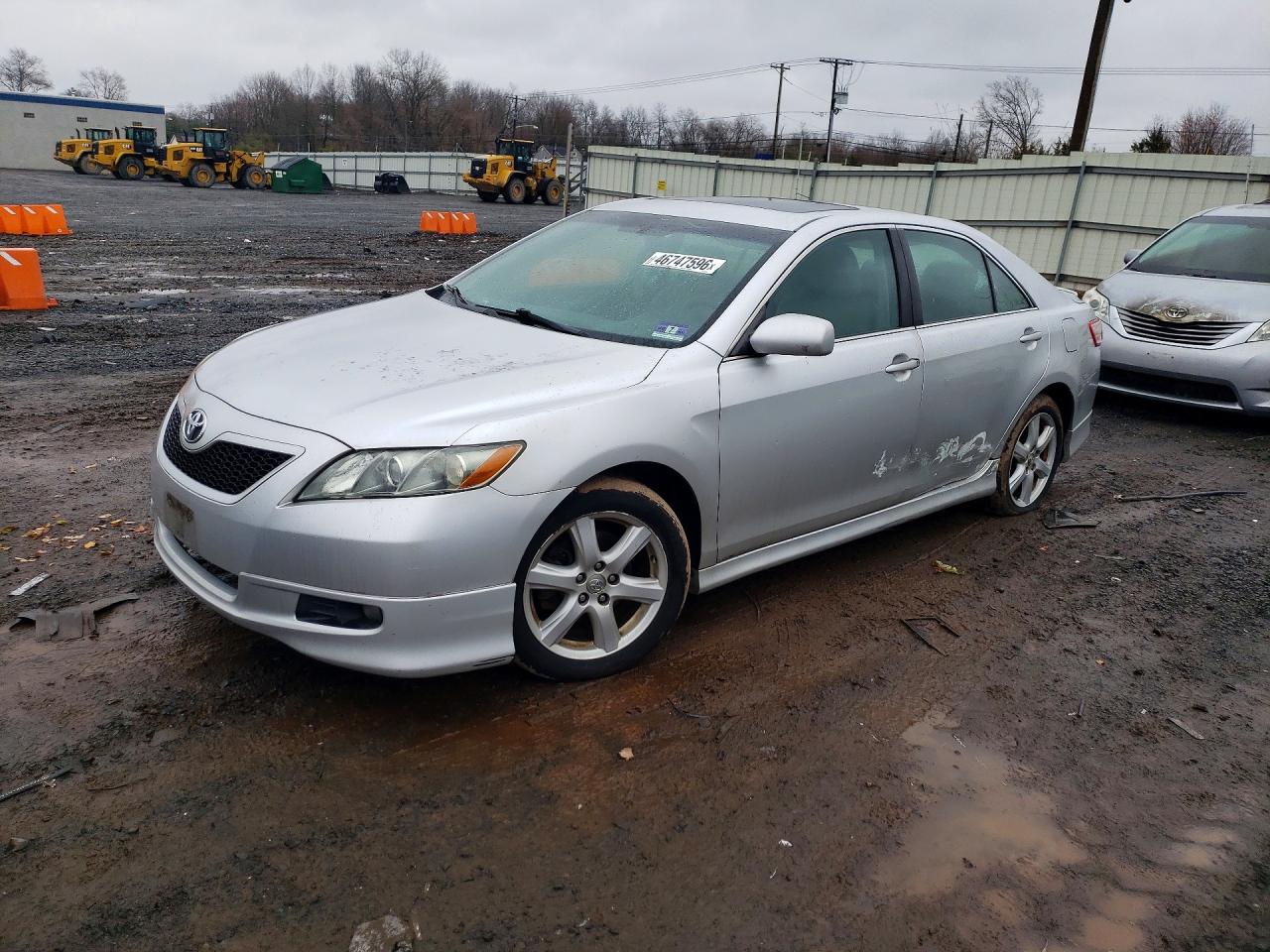 Salvage Toyota Camry Image