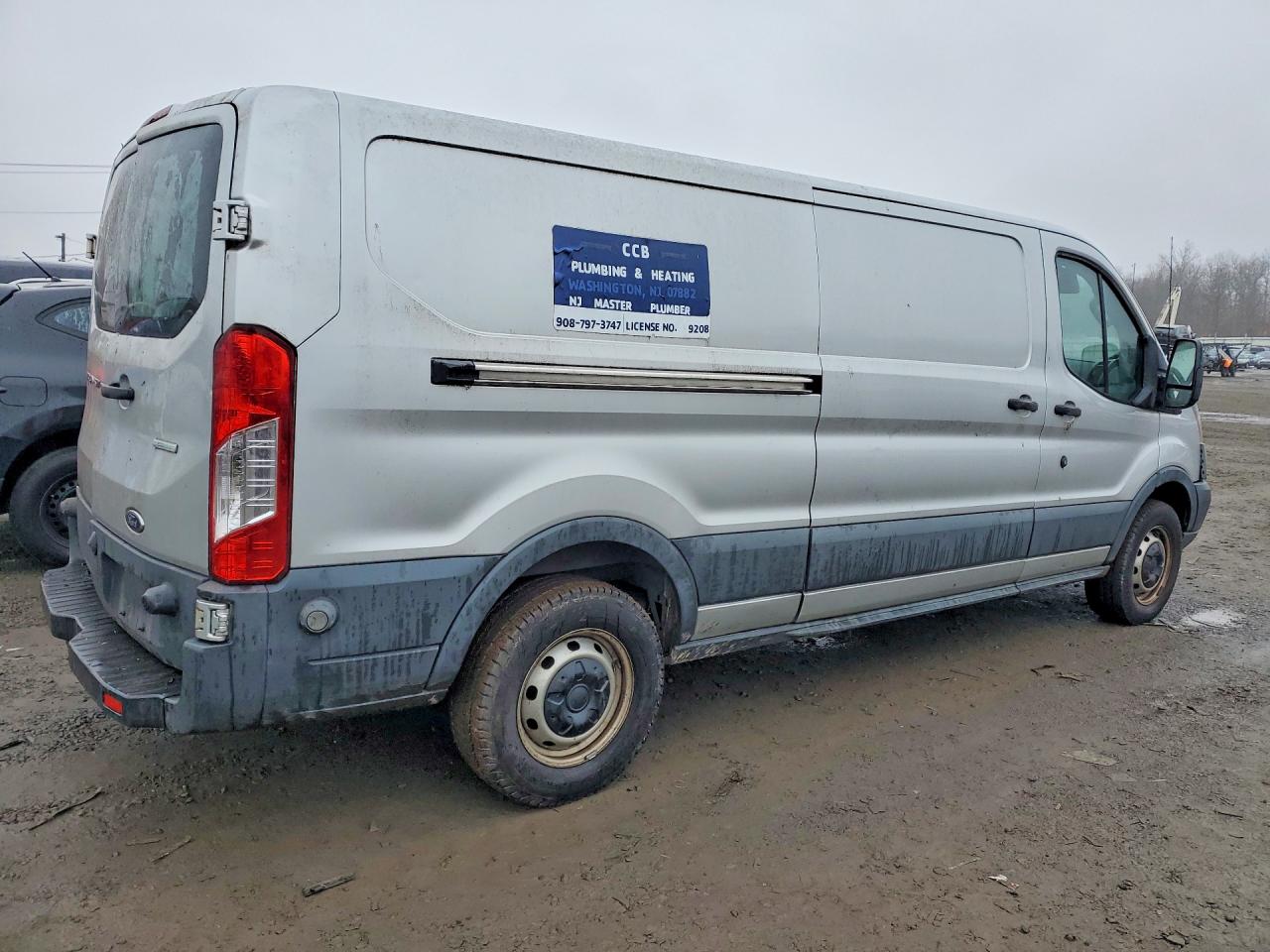 Ford Transit T-250