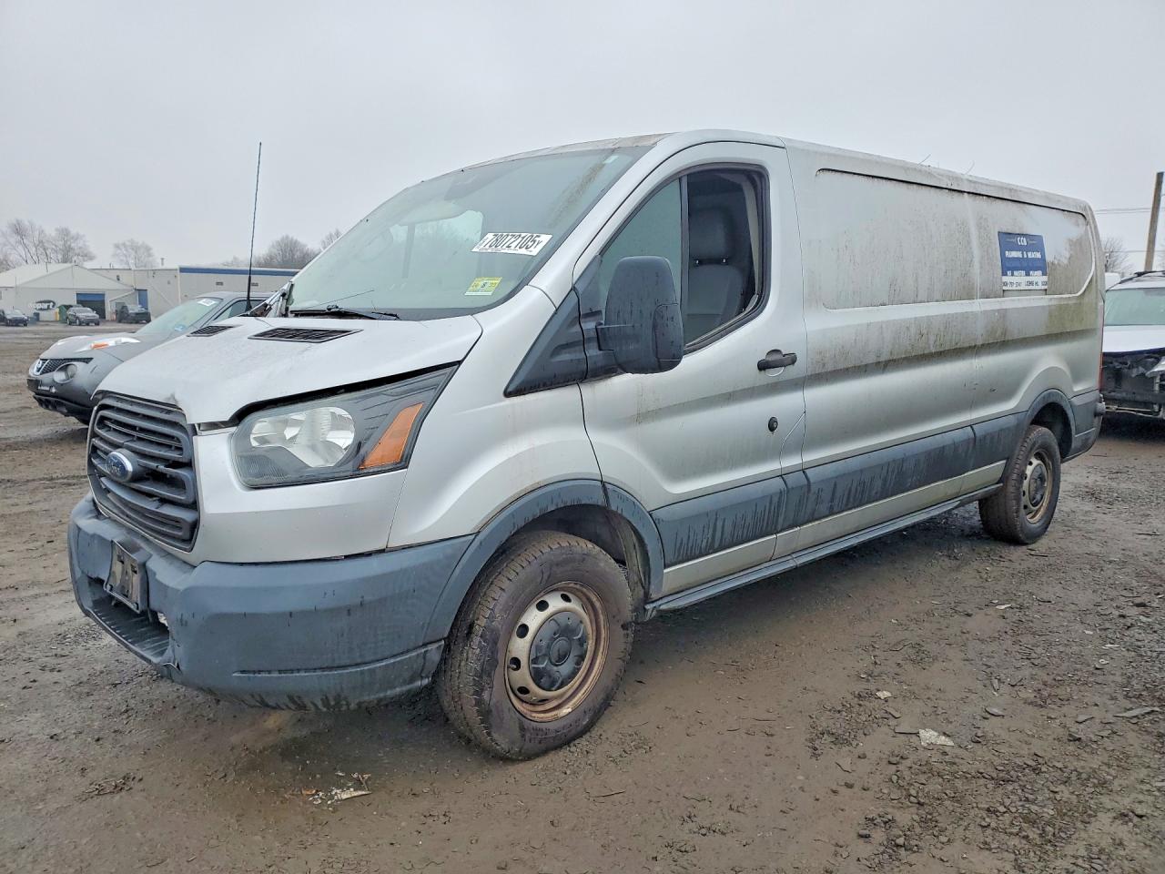 Salvage Ford Transit Image