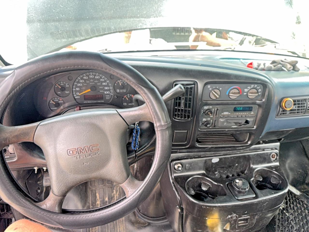 GMC Savana Cutaway G3500