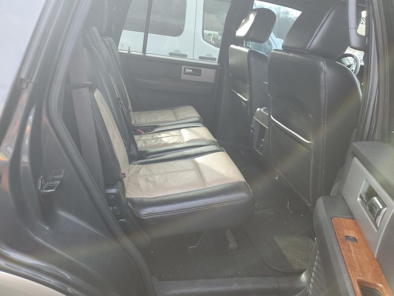 Ford Expedition Eddie Bauer