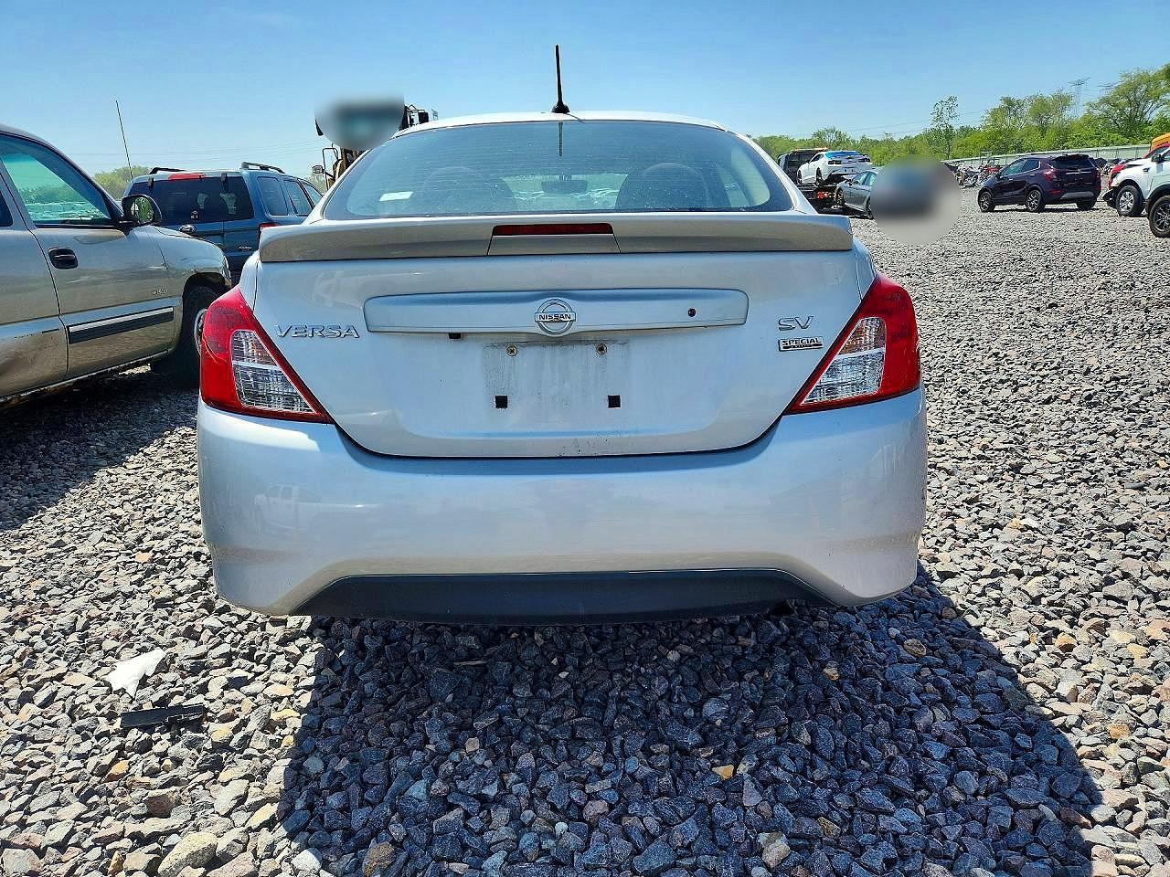 Nissan Versa Sv