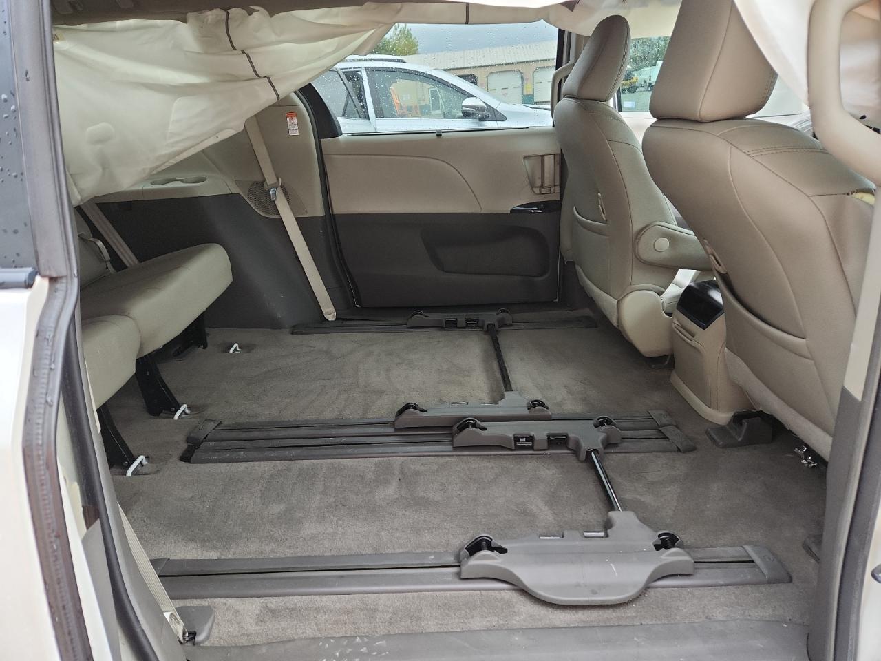 Toyota Sienna Xle