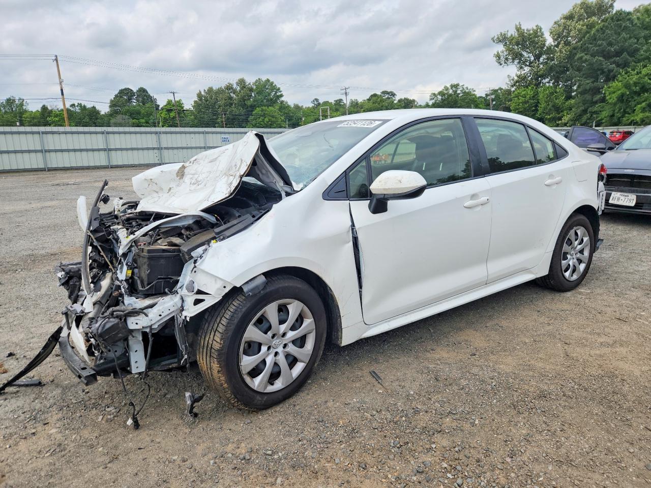 Salvage Toyota Corolla Image