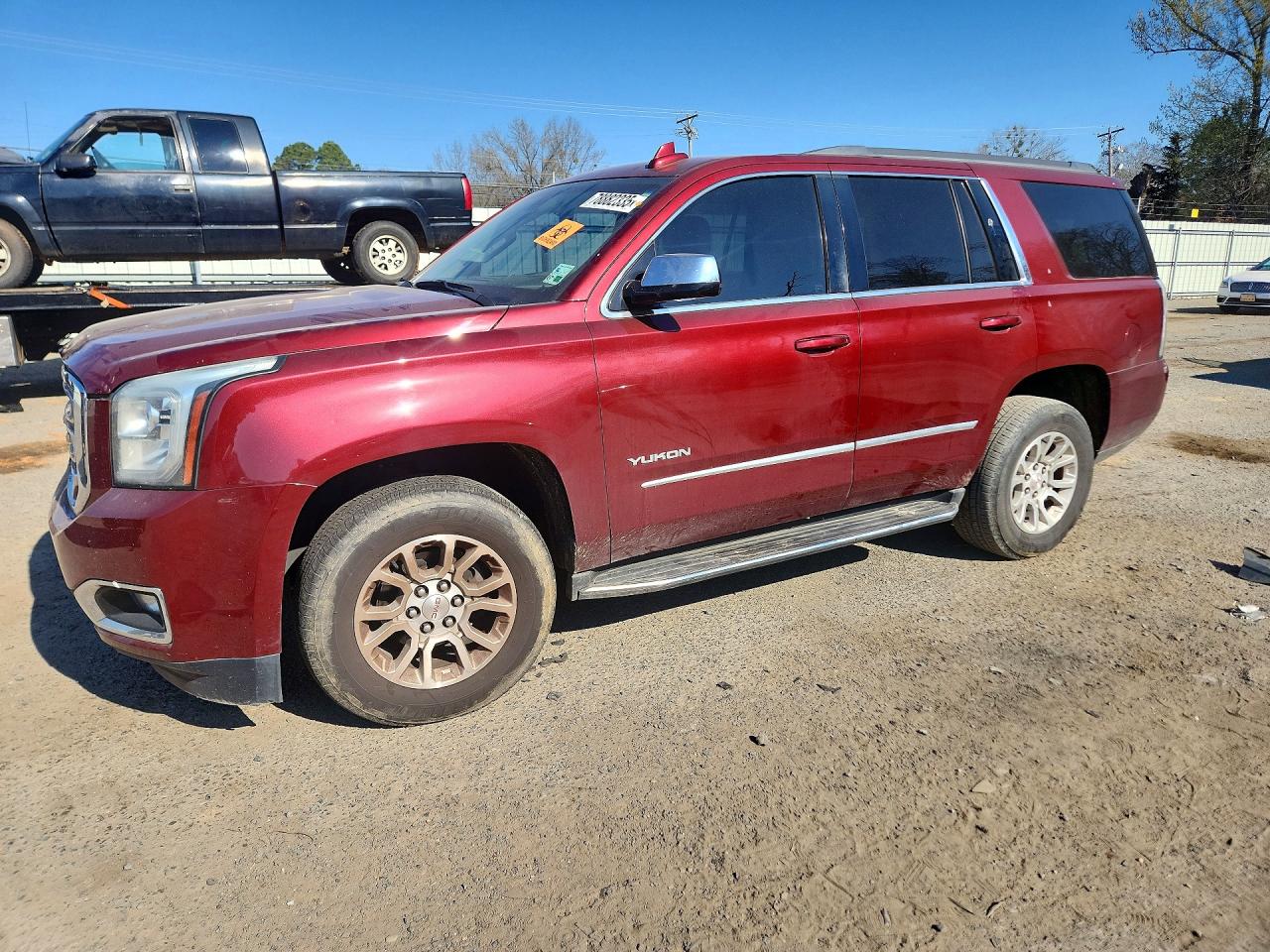 Salvage GMC Yukon Image