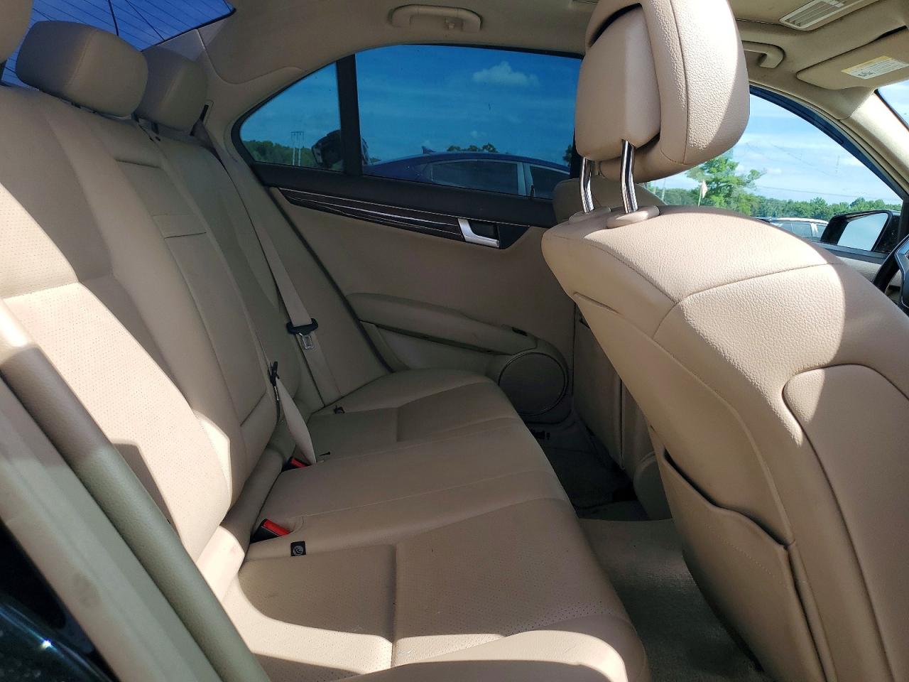 Mercedes-Benz C-Class 300 4matic