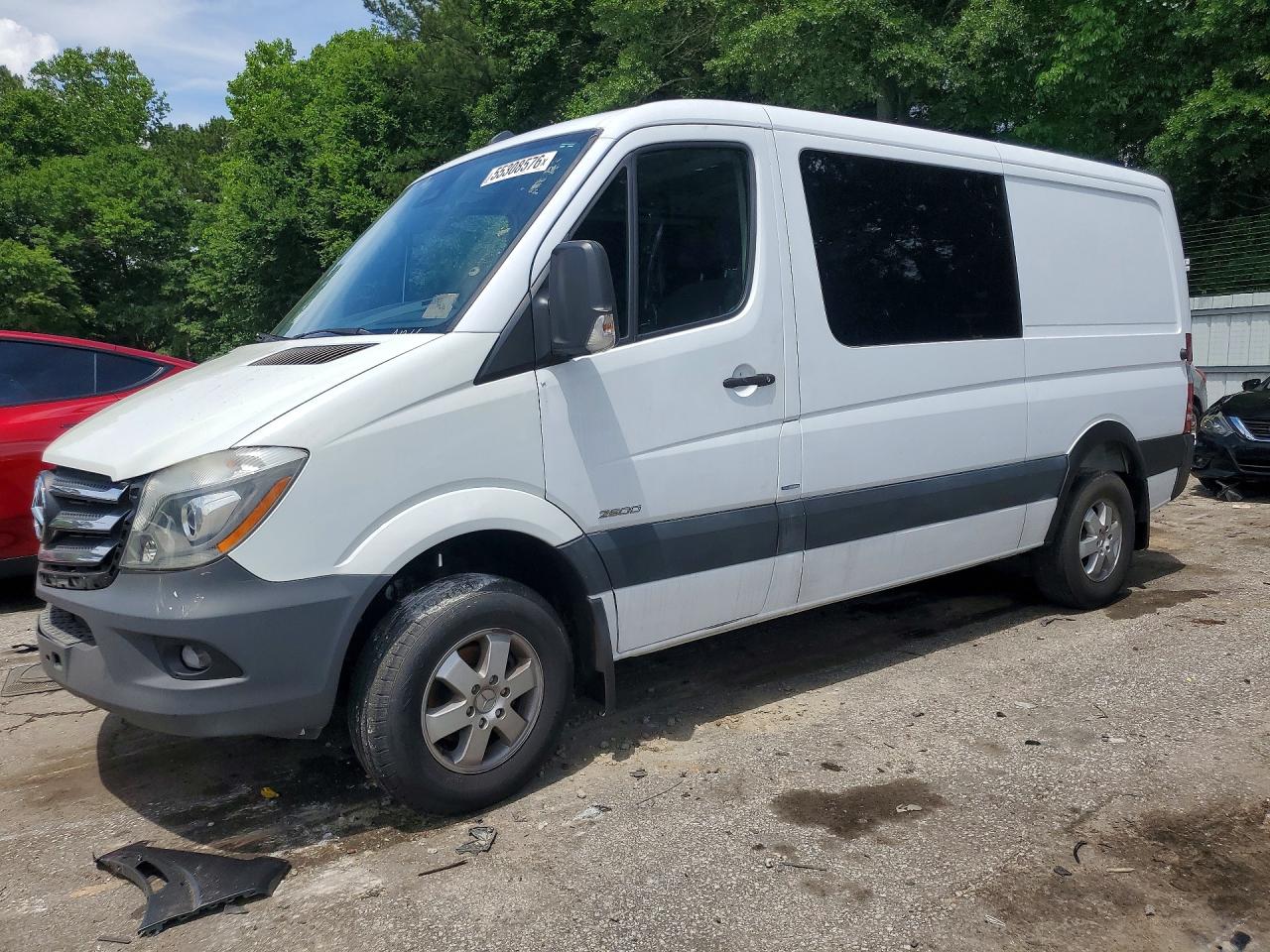 Salvage Mercedes-Benz Sprinter Image