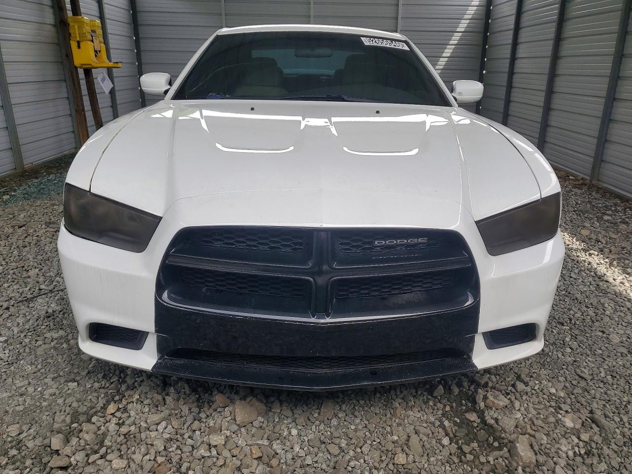 Dodge Charger Se