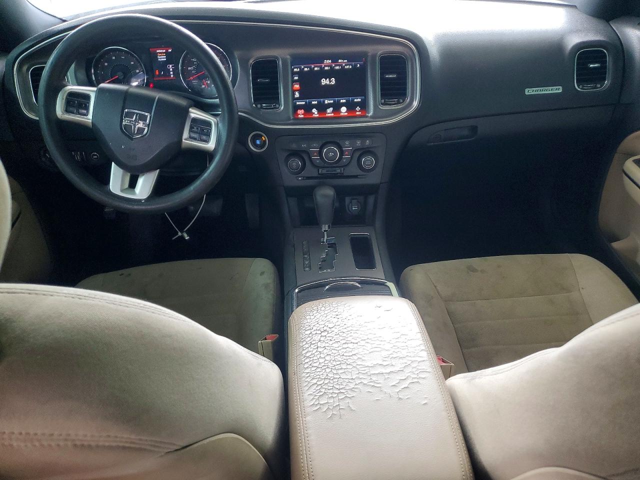 Dodge Charger Se