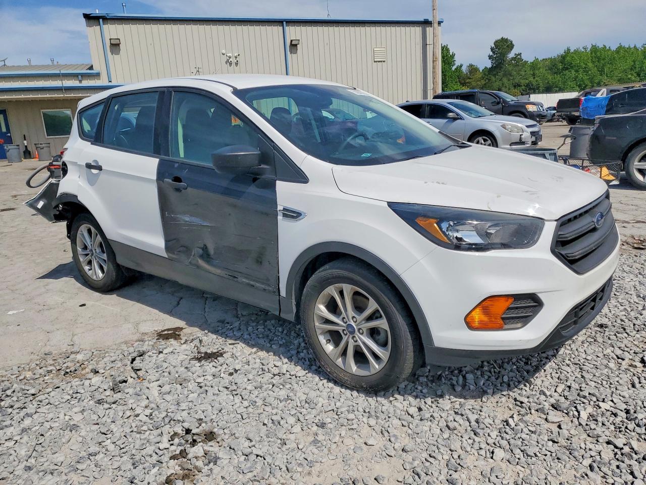 Ford Escape S