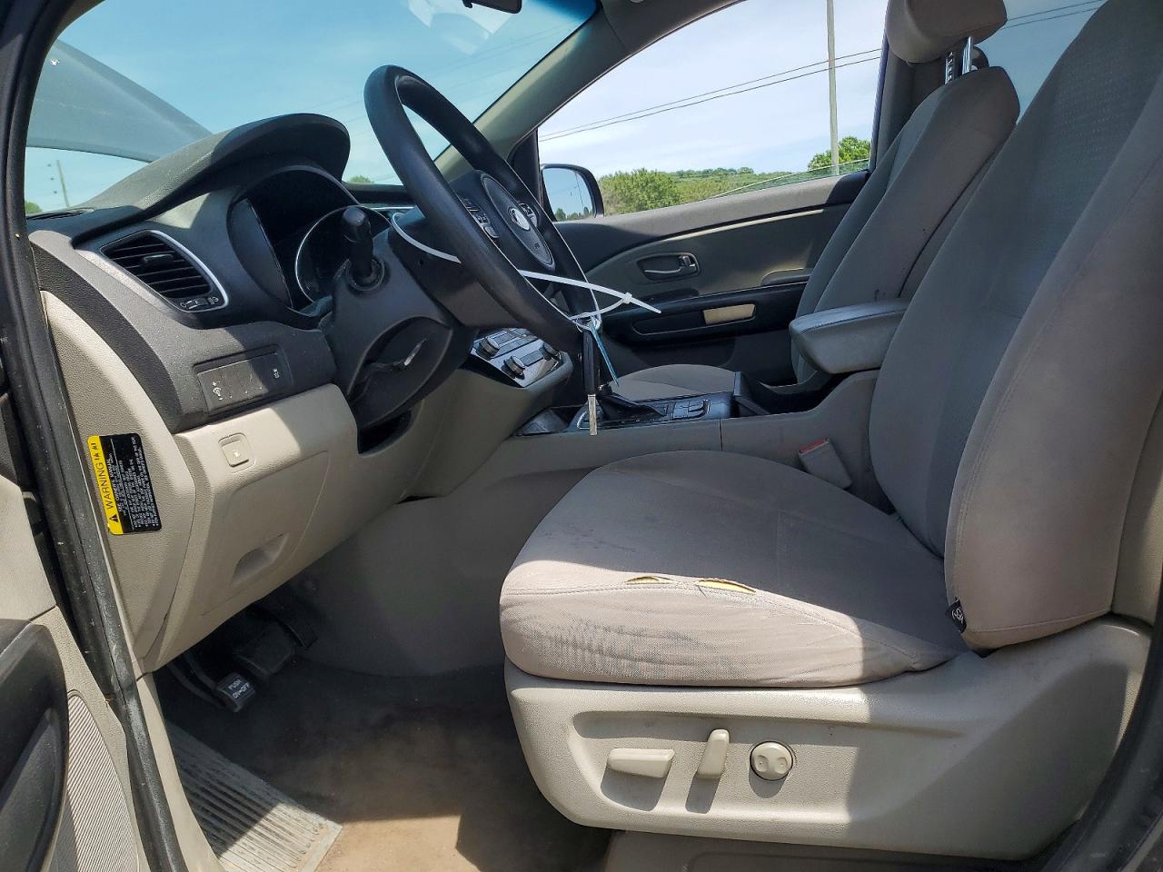 Kia Sedona Lx