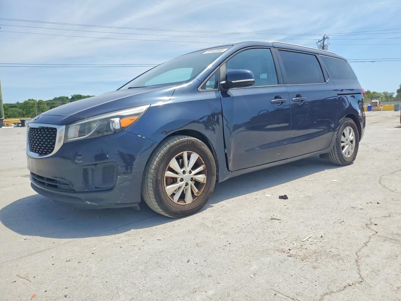 Salvage Kia Sedona Image