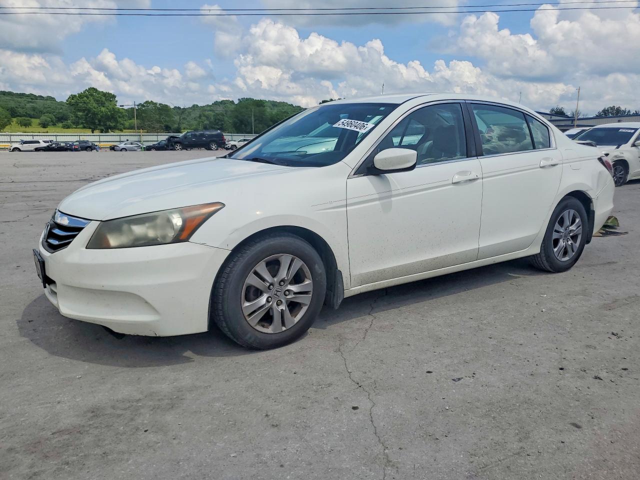 Salvage Honda Accord Image