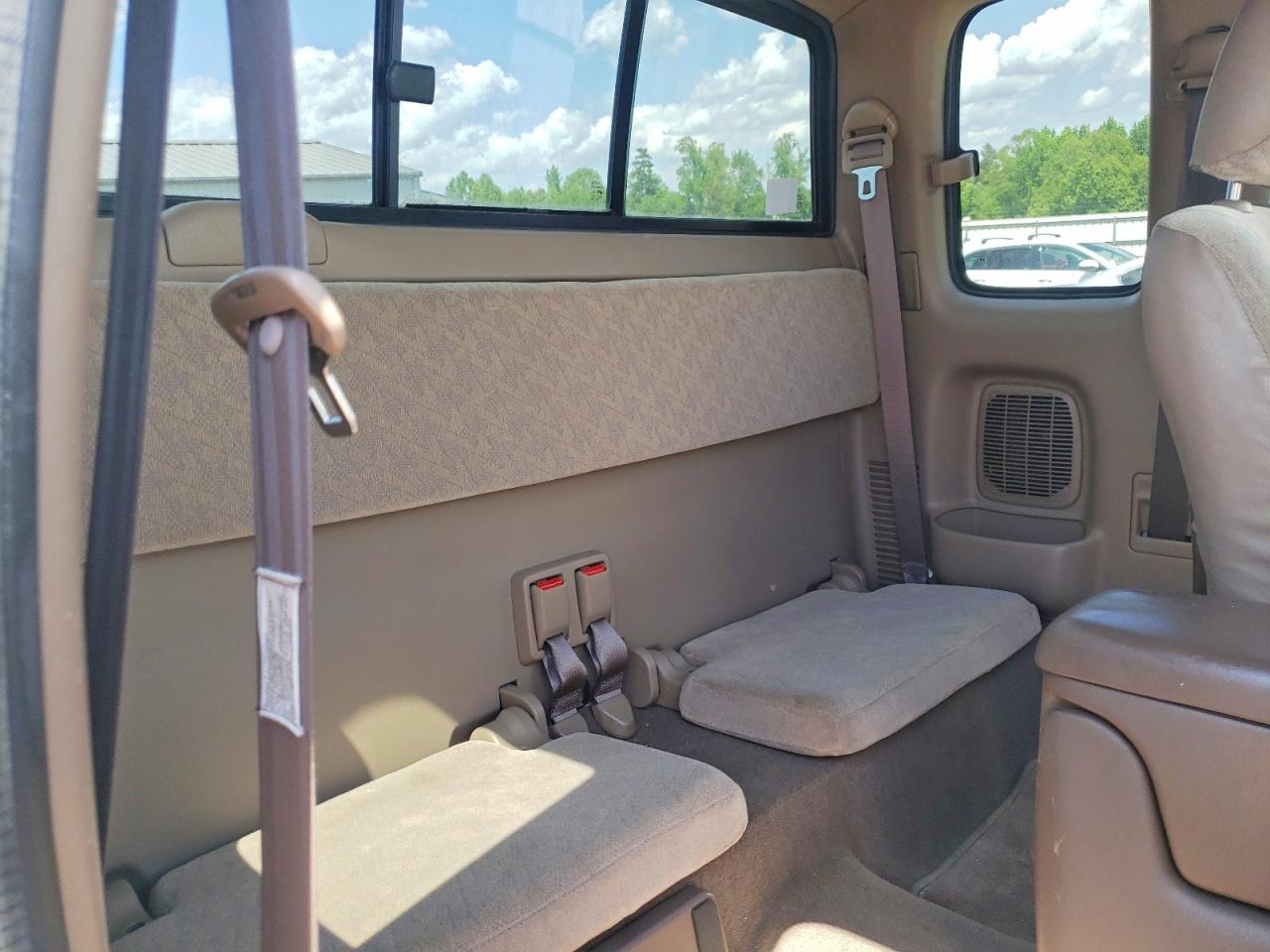 Toyota Tacoma Xtracab