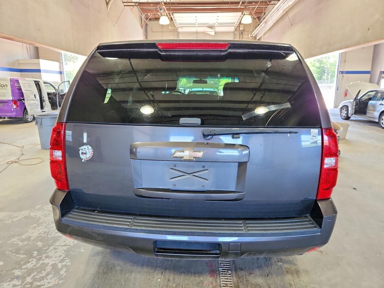 Chevrolet Tahoe C1500 Ls