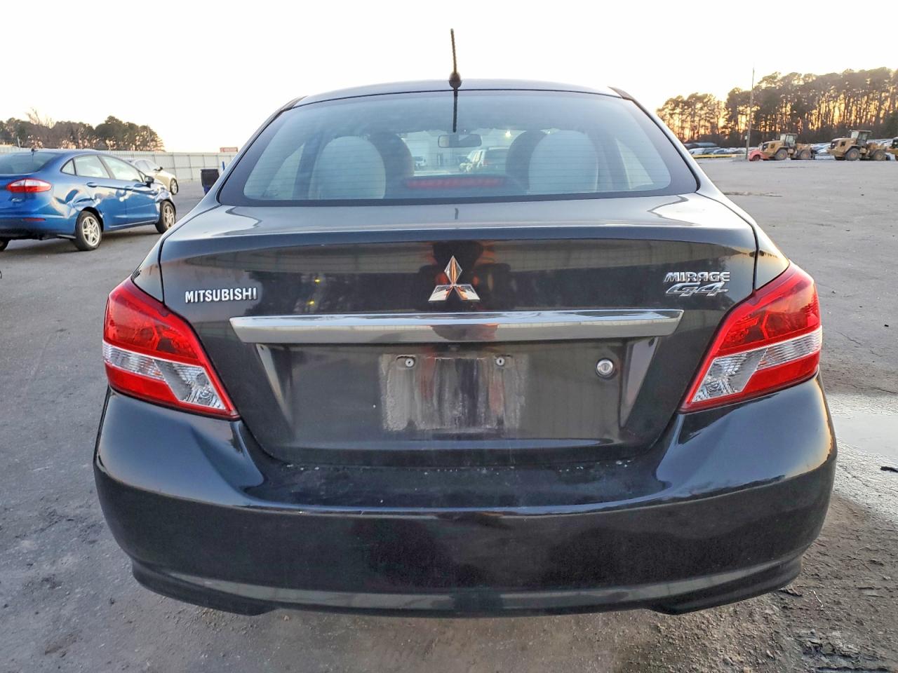 Mitsubishi Mirage G4 Es