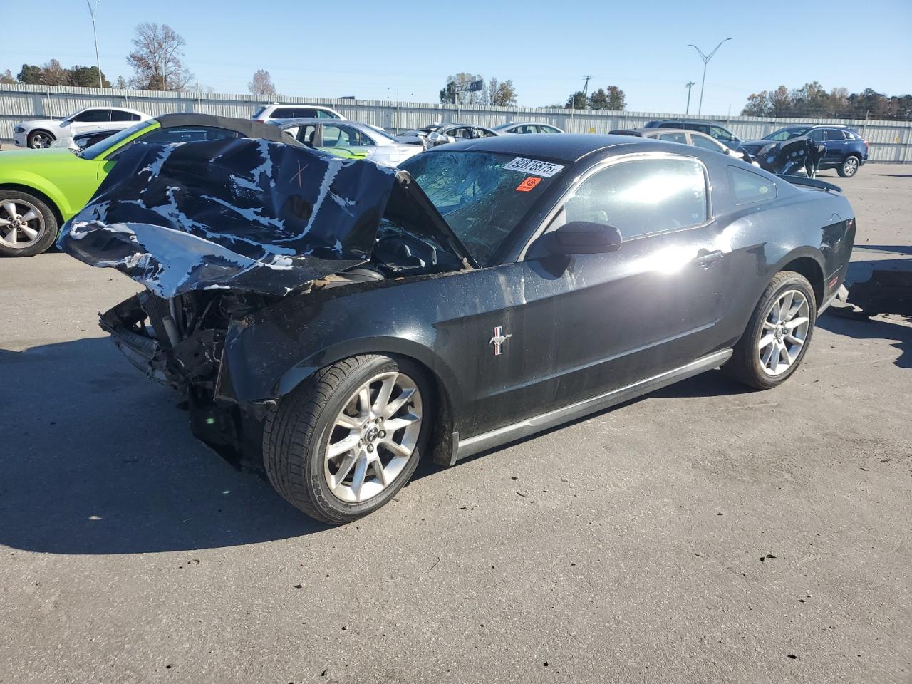 Salvage Ford Mustang Image