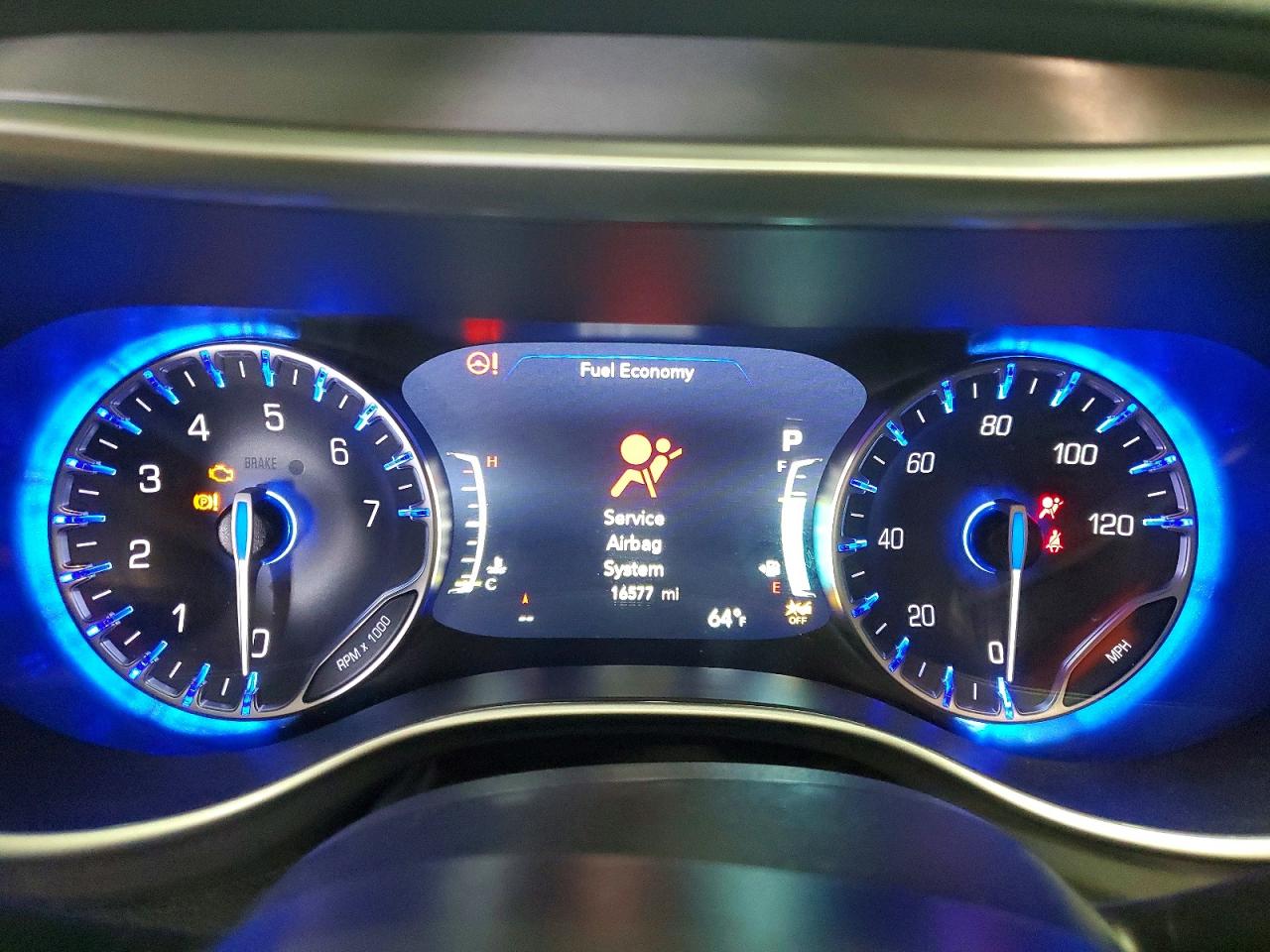 Chrysler Pacifica Select