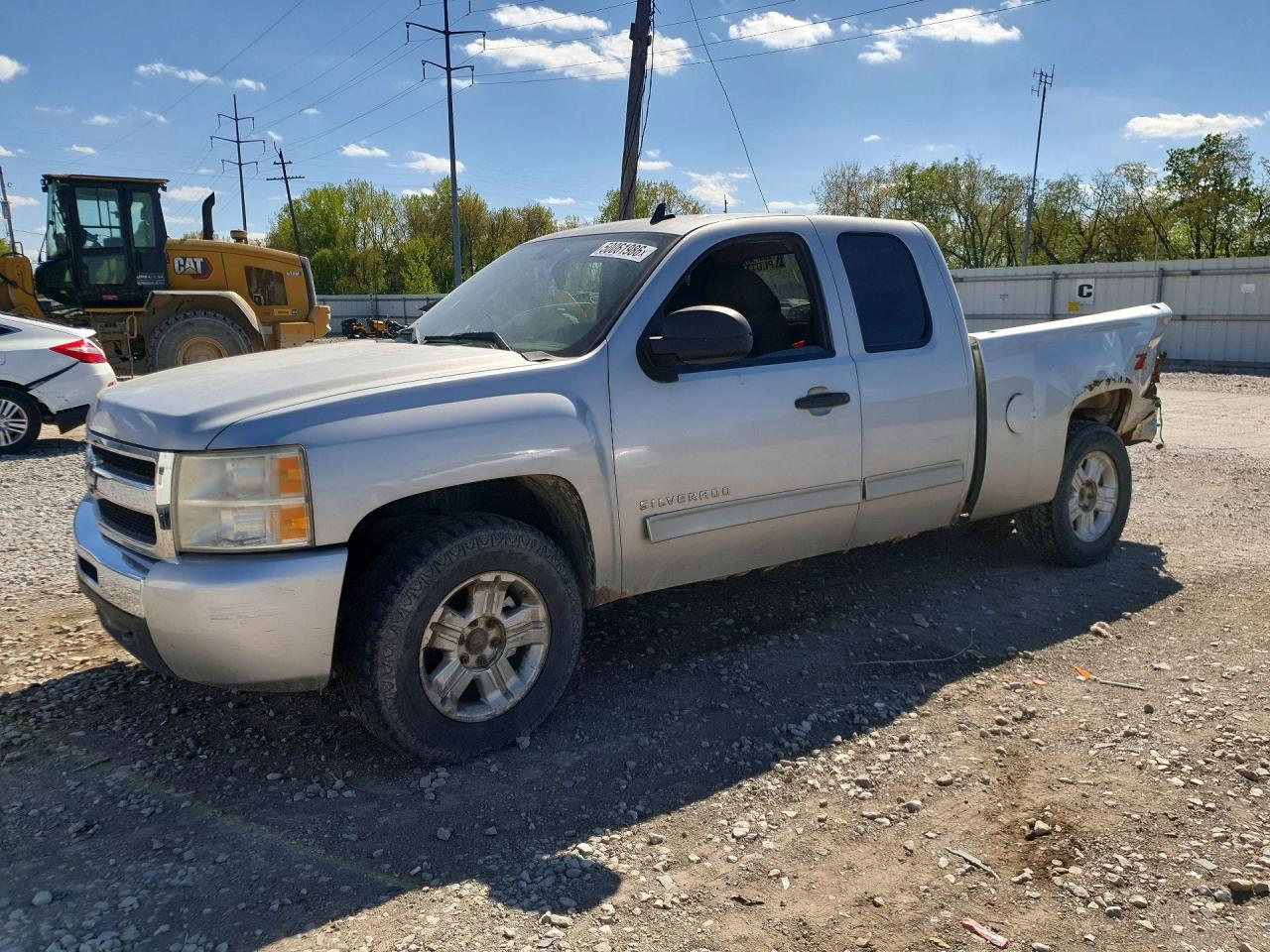 Salvage Chevrolet Silverado Image