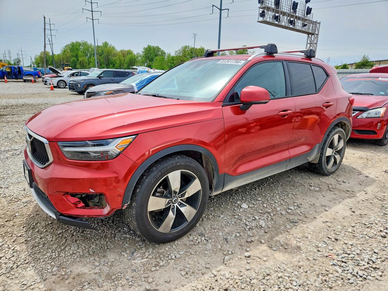 Salvage Volvo XC40 Image