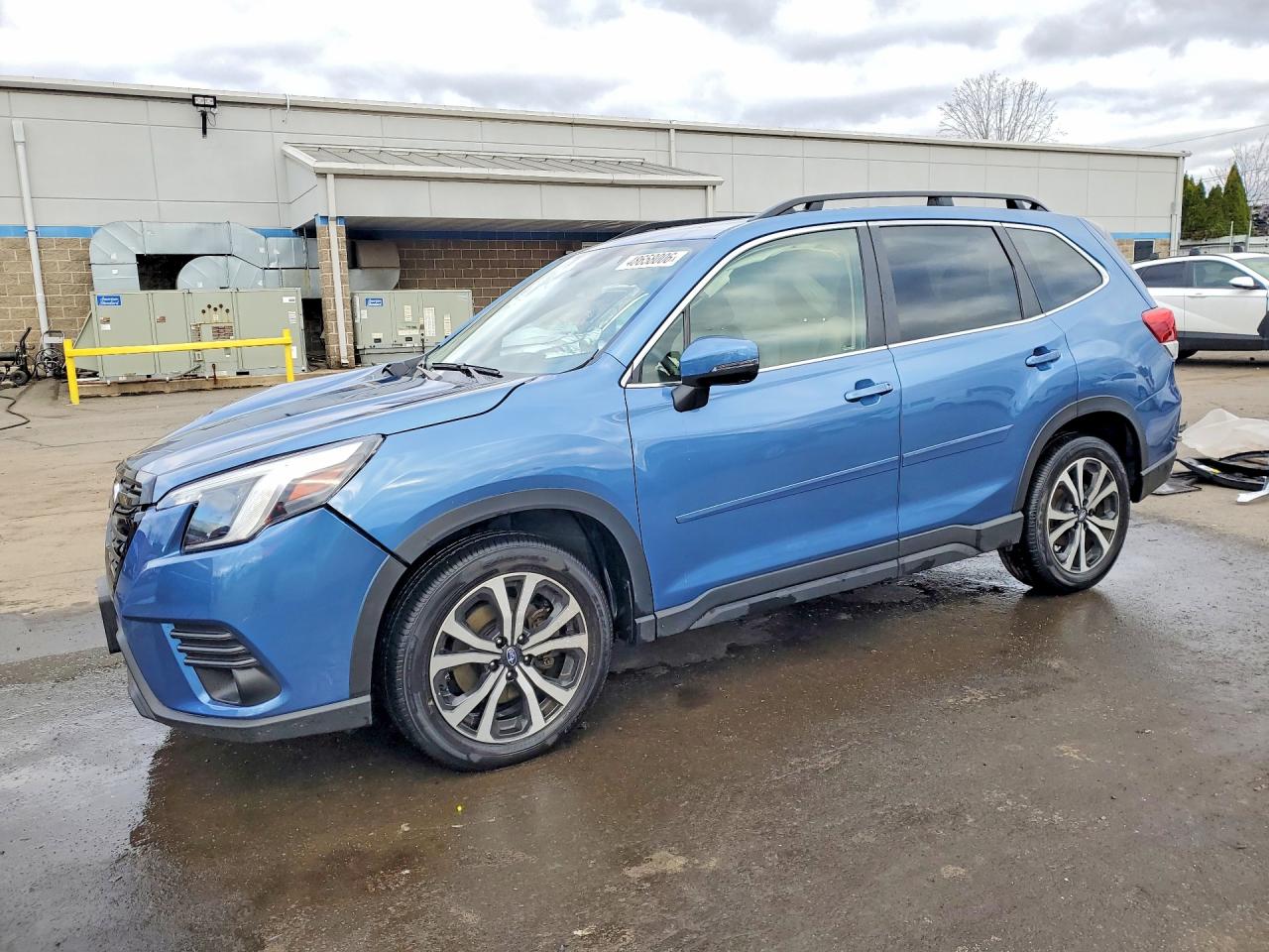 Salvage Subaru Forester Image