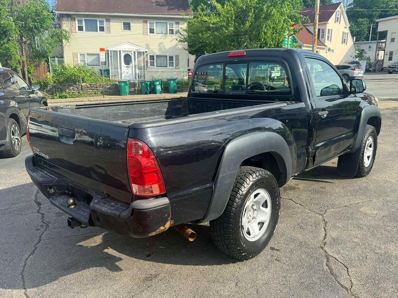 Toyota Tacoma Base