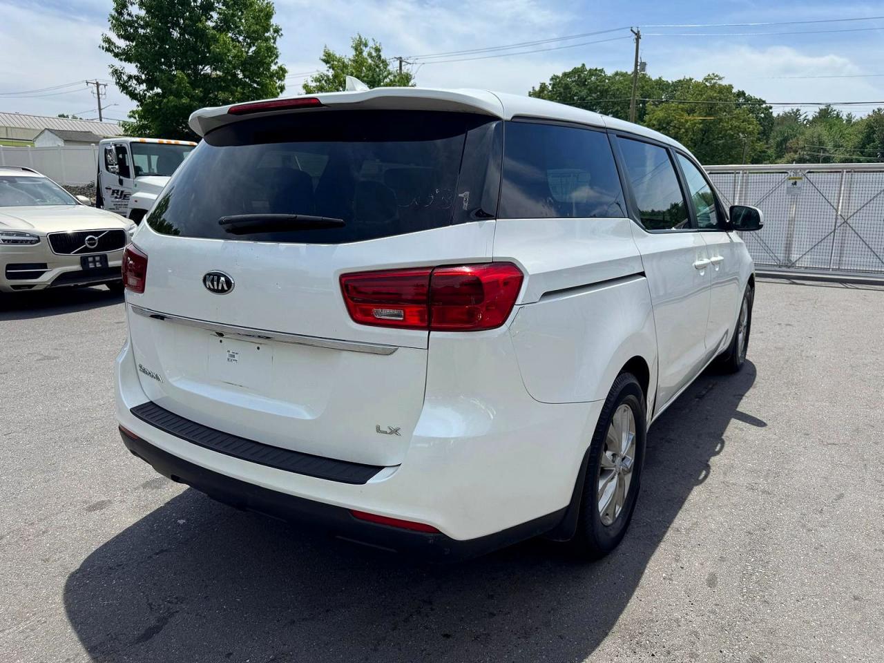 Kia Sedona Lx