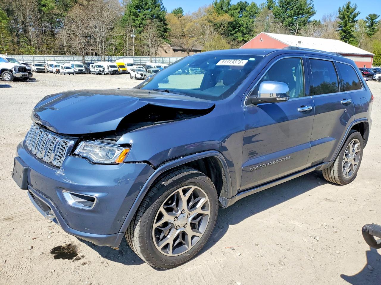 Salvage Jeep Grand Cherokee Image