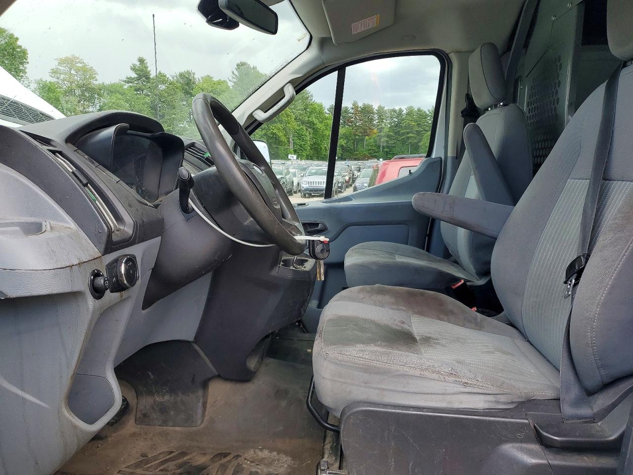Ford Transit T-250