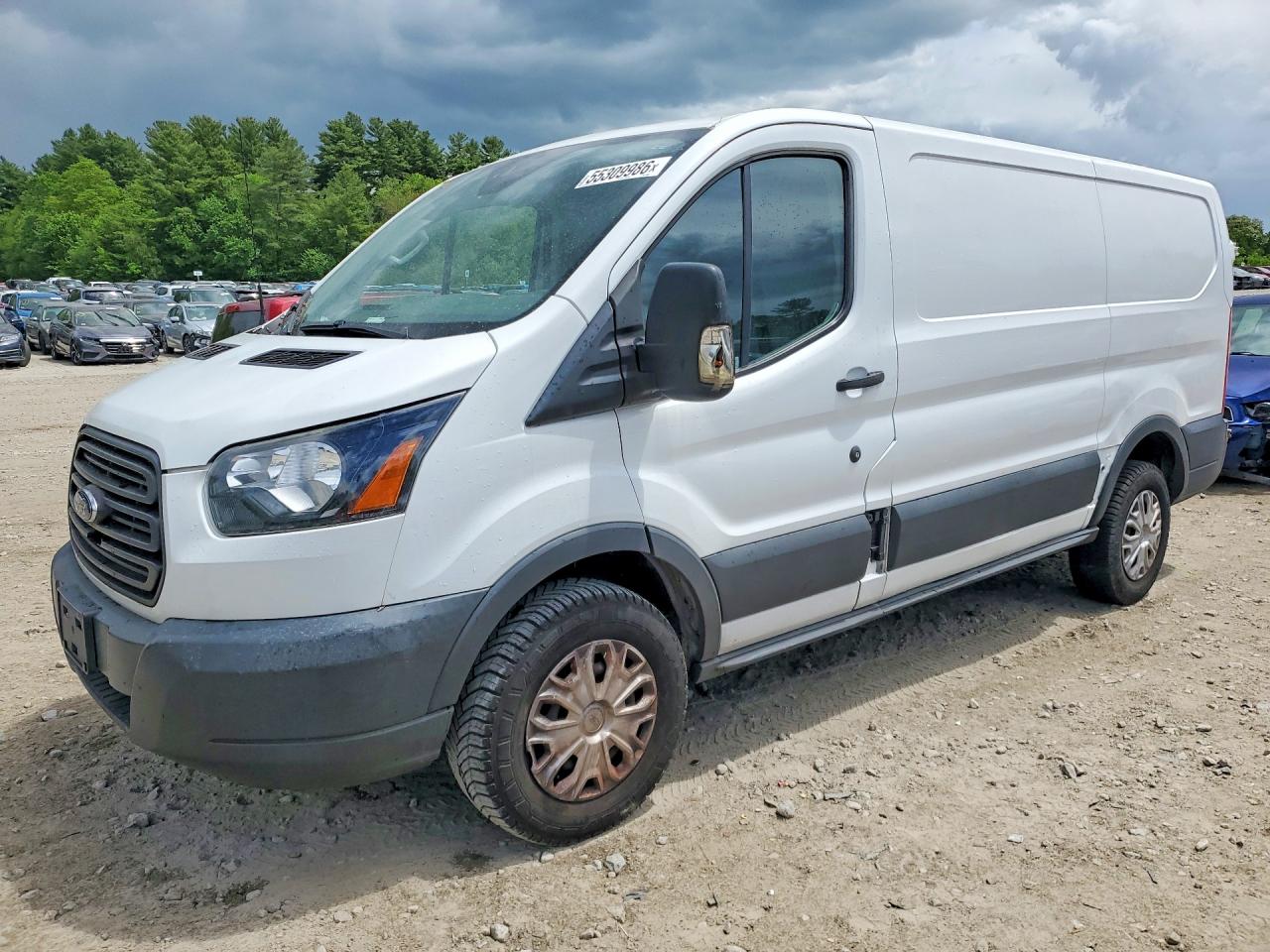 Salvage Ford Transit Image