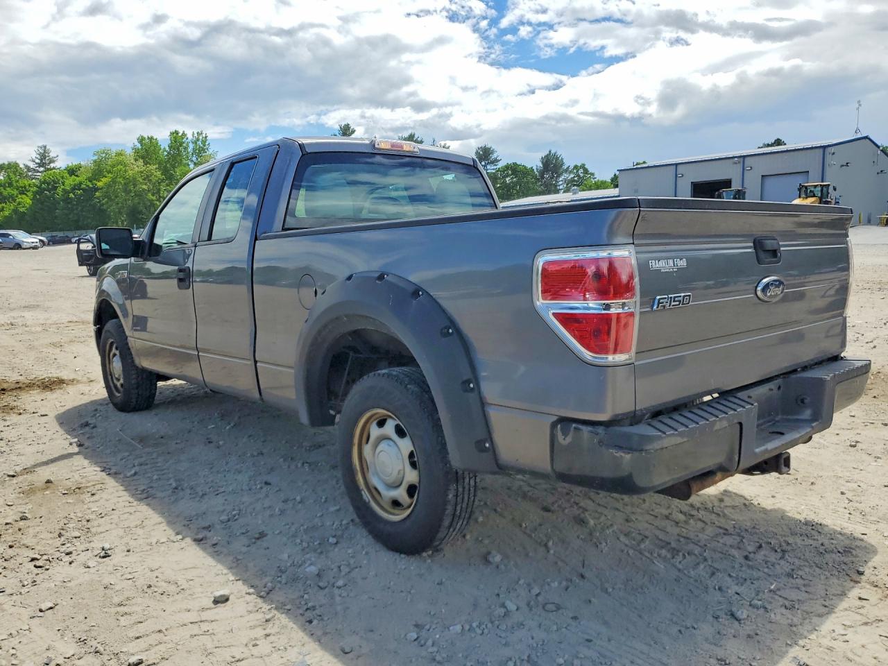 Ford F-150 Super Cab