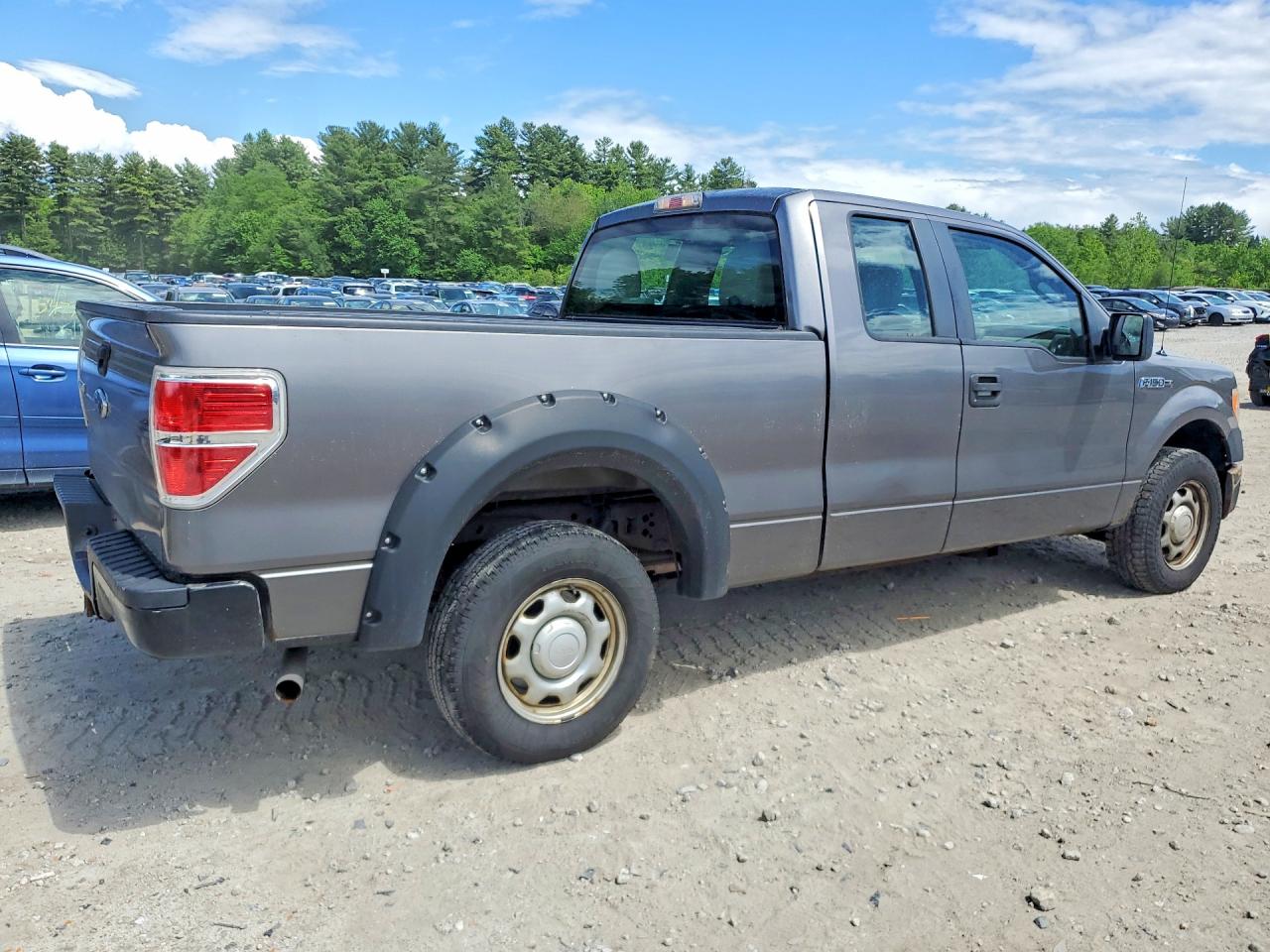 Ford F-150 Super Cab