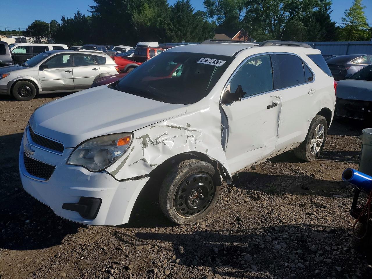 Salvage Chevrolet Equinox Image