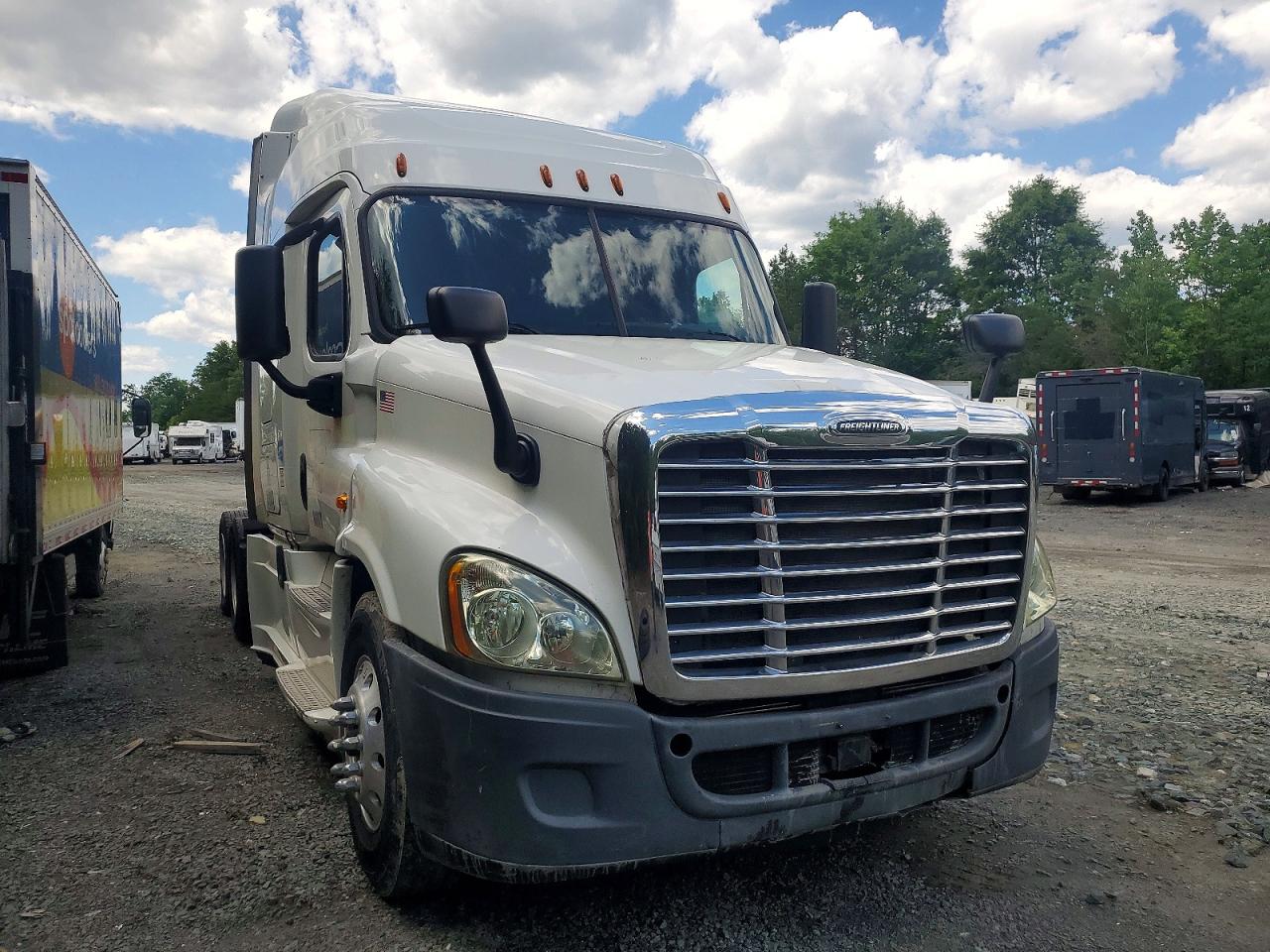 Freightliner Cascadia 125