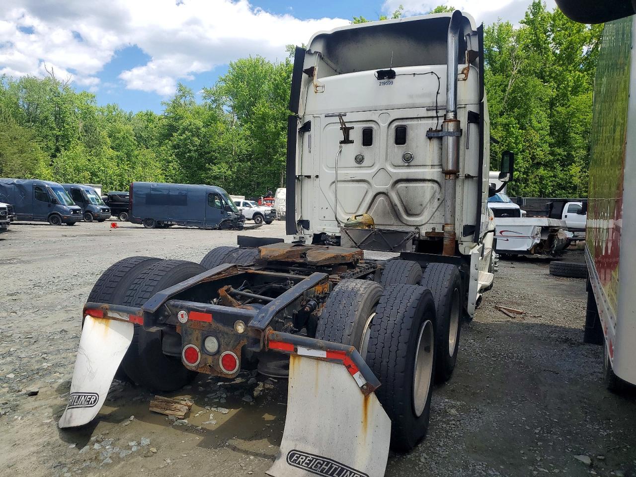 Freightliner Cascadia 125