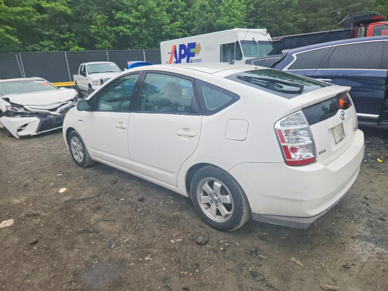 Toyota Prius Base