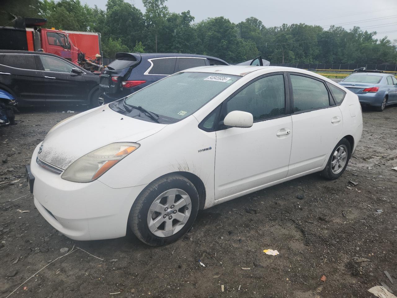 Salvage Toyota Prius Image