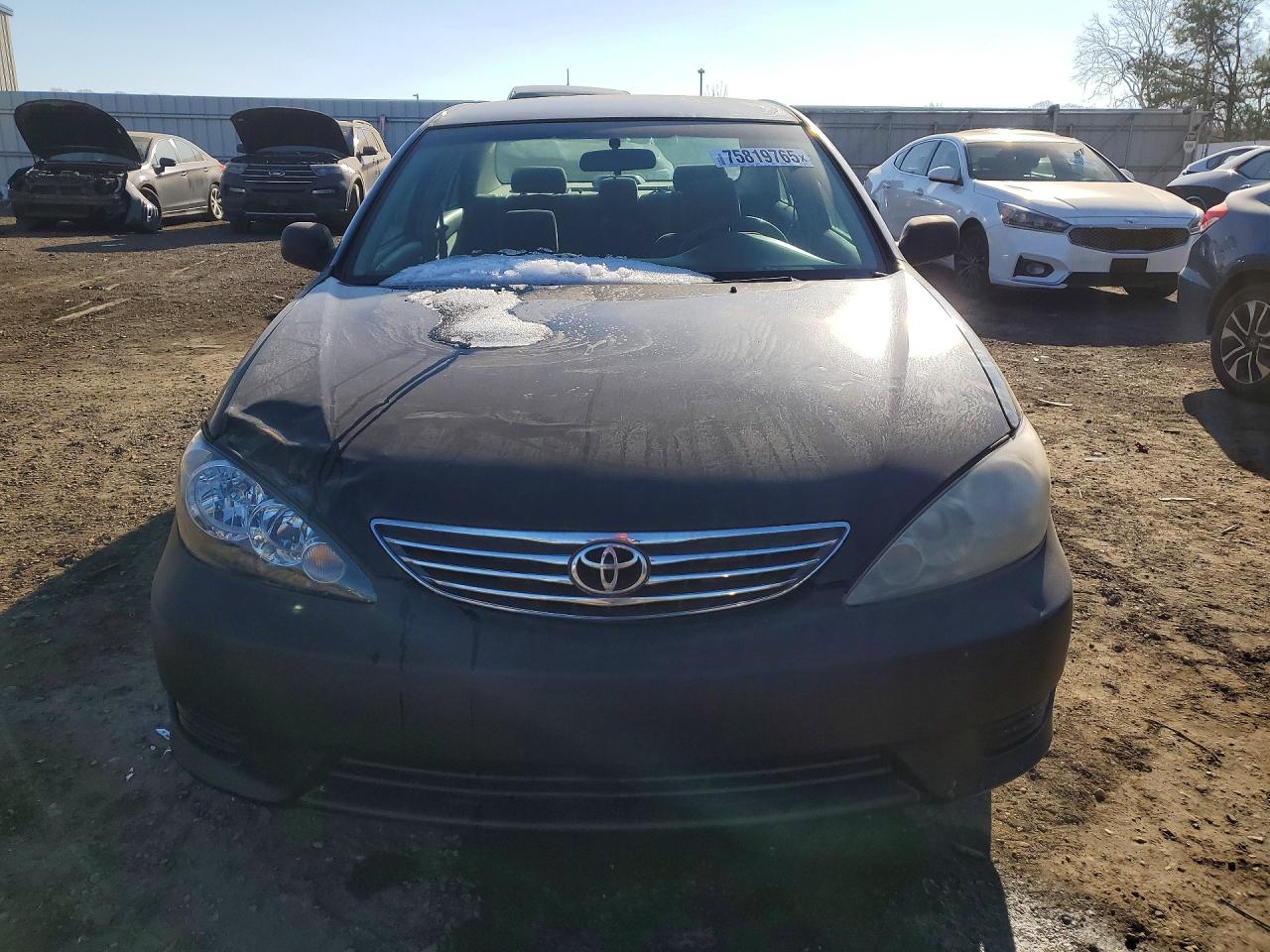 Toyota Camry Standard