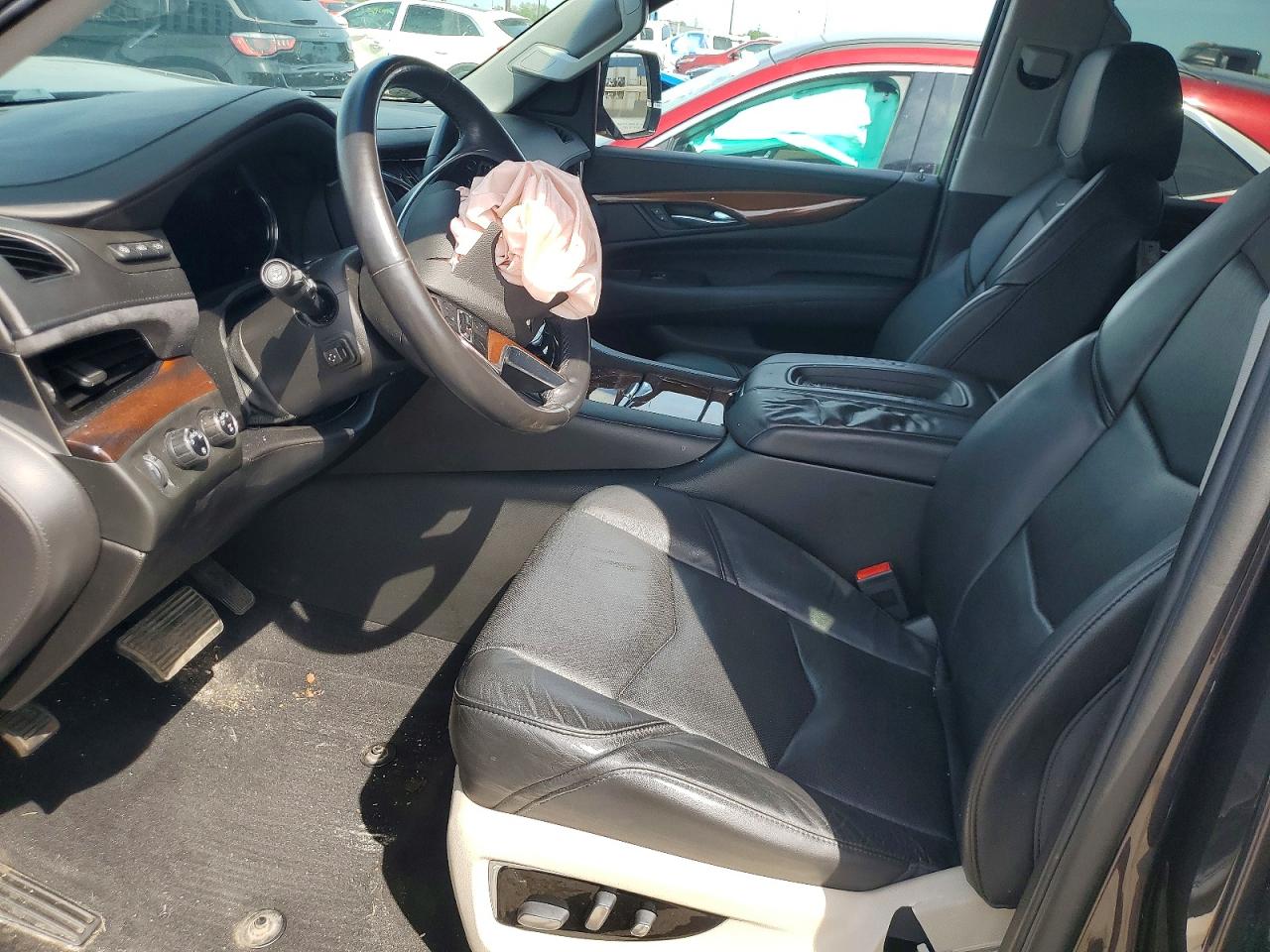 Cadillac Escalade Luxury