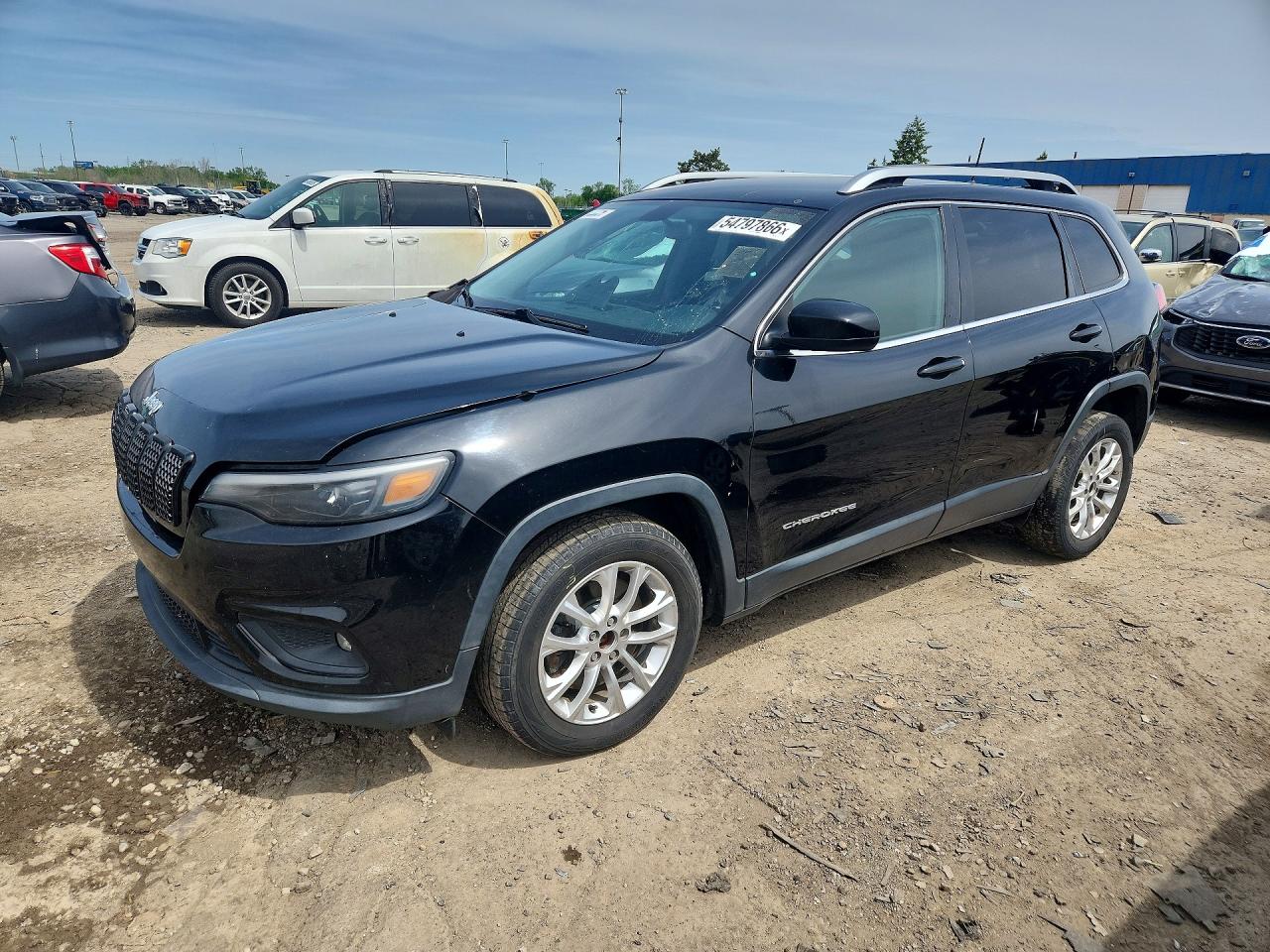 Salvage Jeep Cherokee Image
