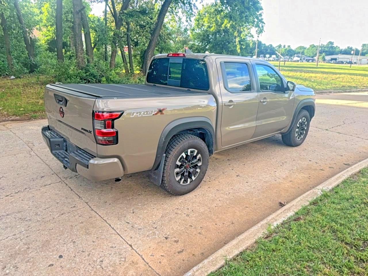 Nissan Frontier Pro-x