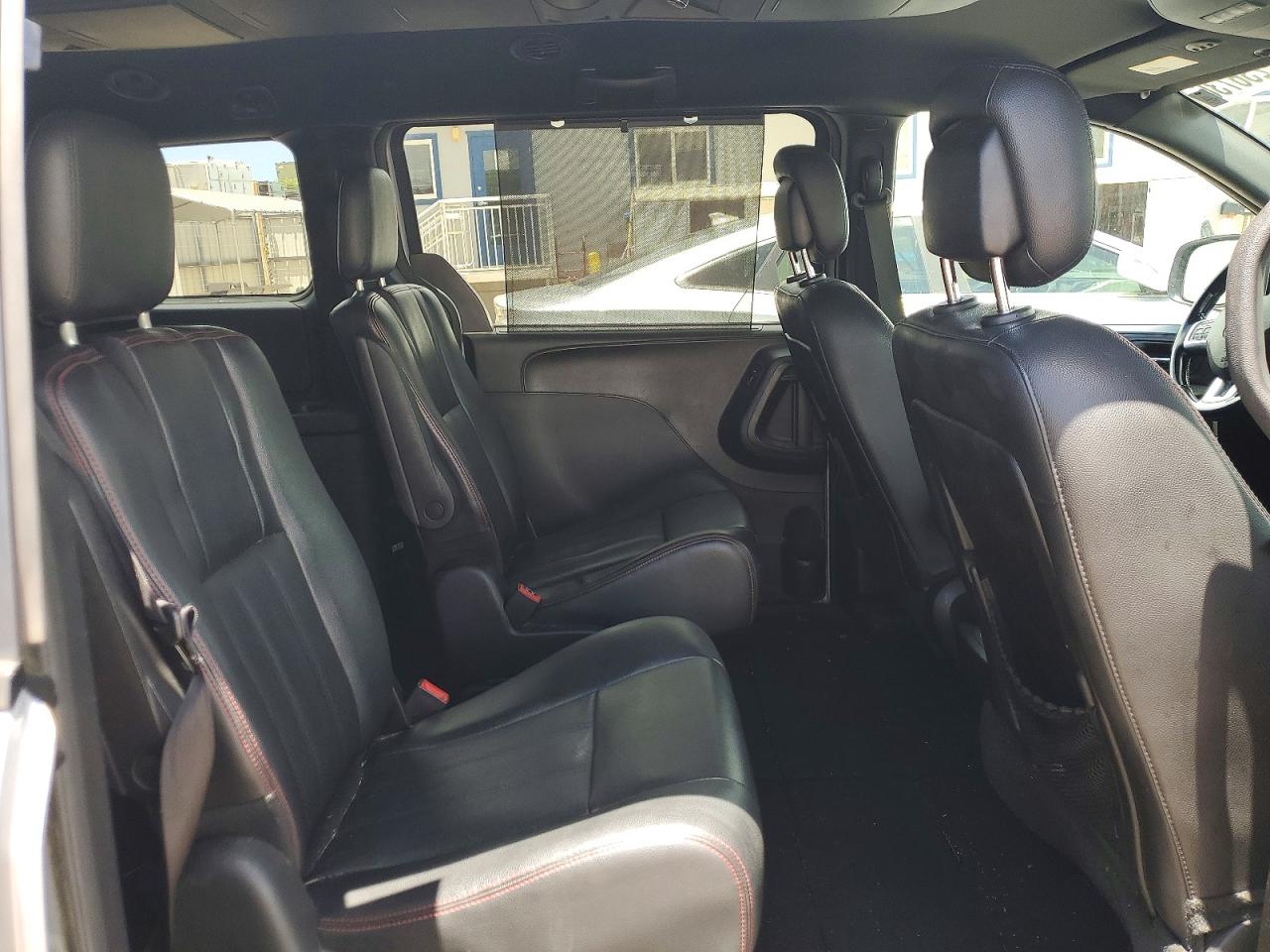 Dodge Caravan Gt