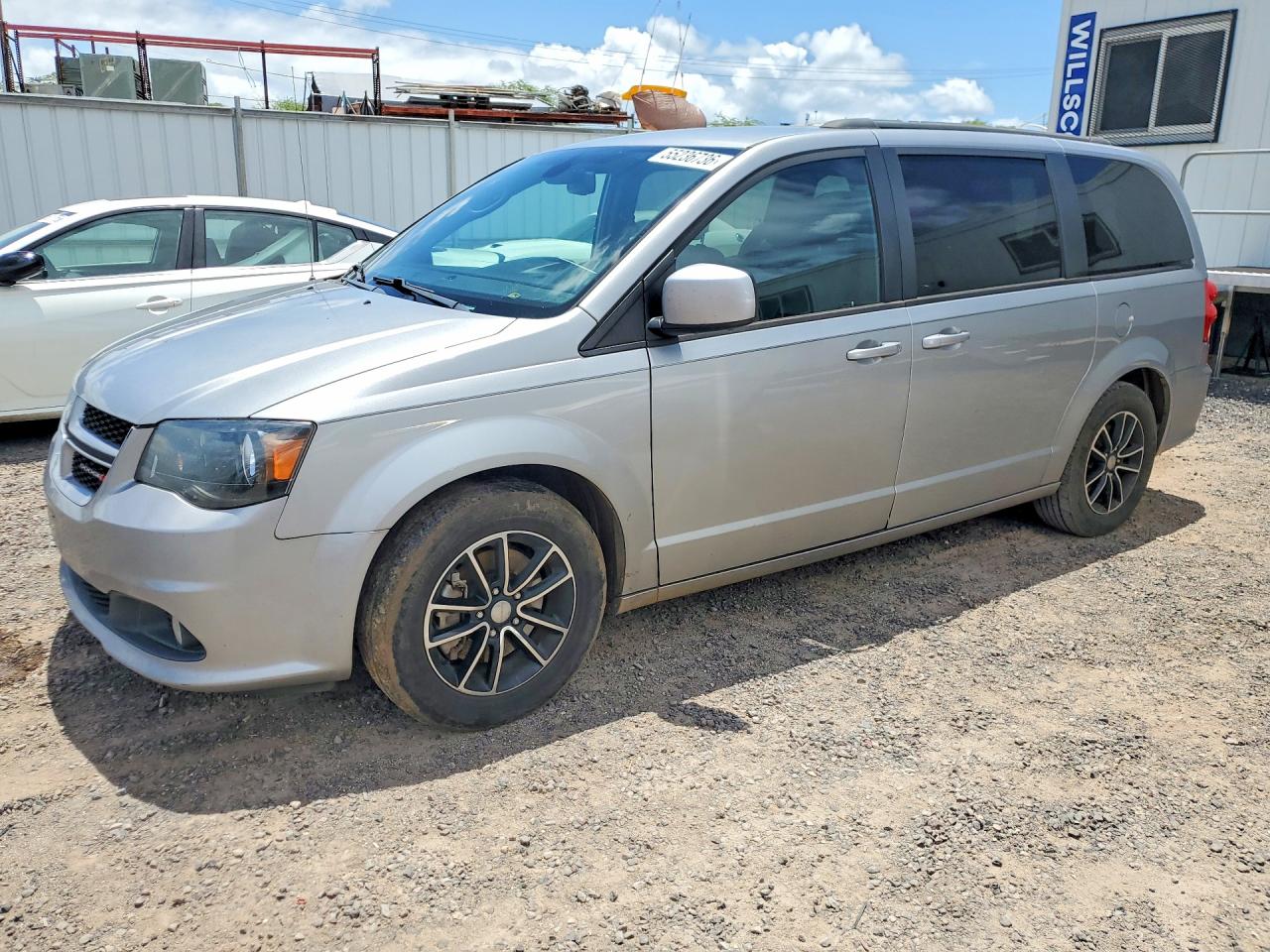 Salvage Dodge Caravan Image