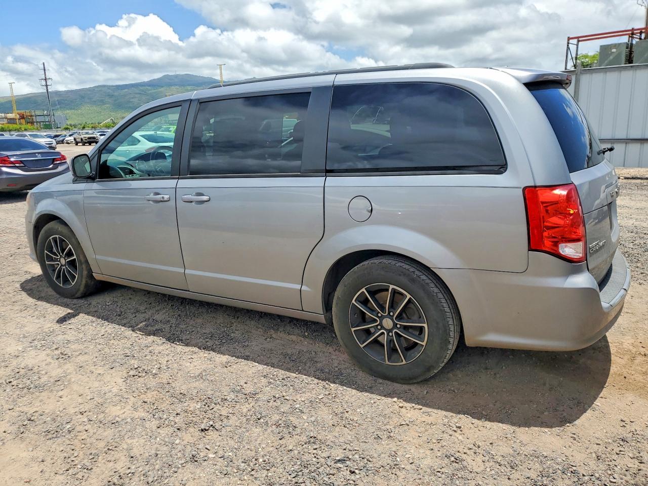 Dodge Caravan Gt