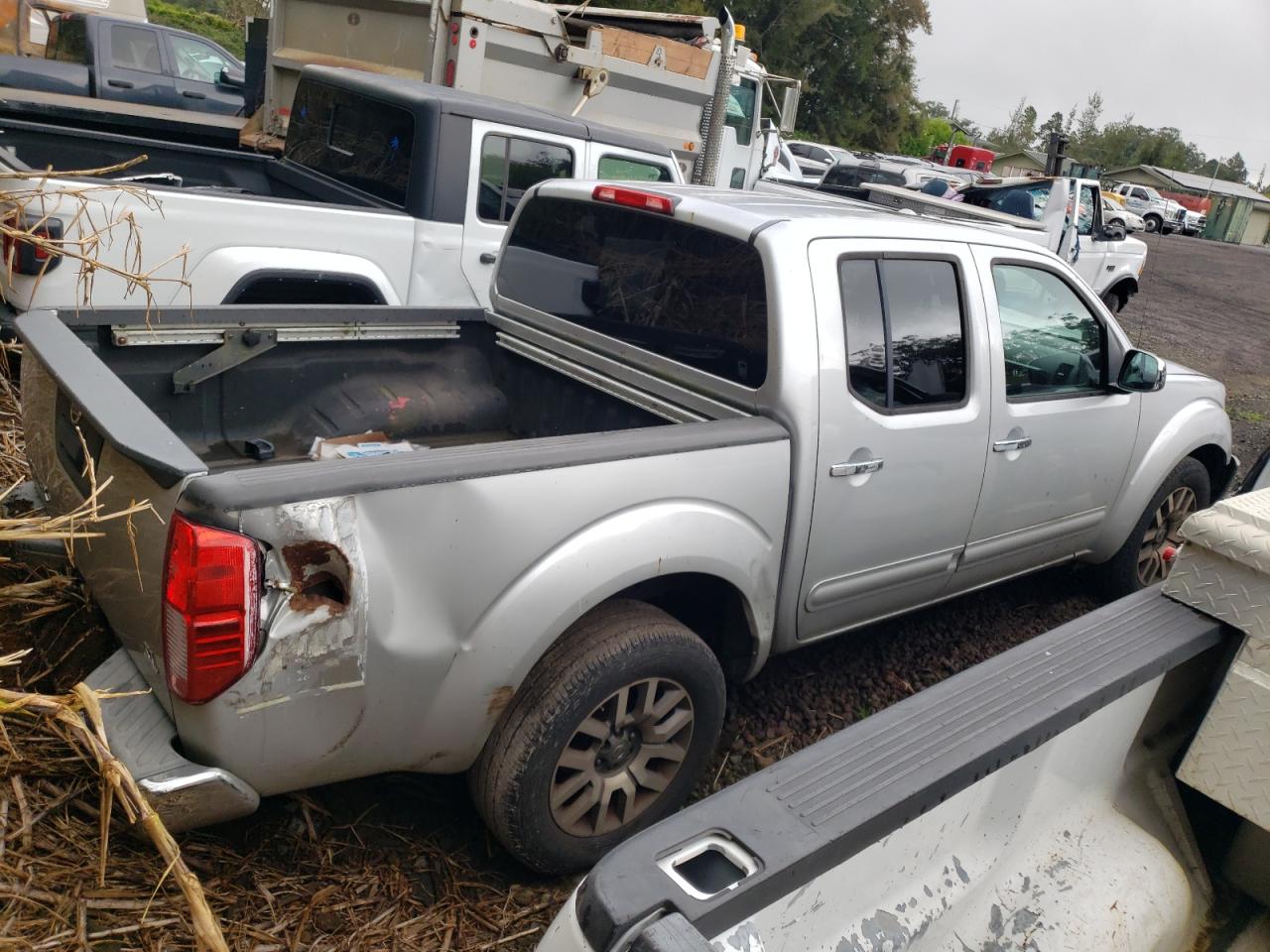 Nissan Frontier S