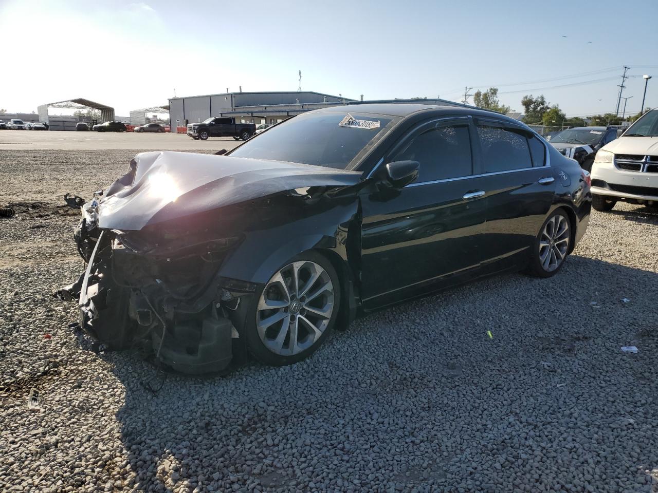 Salvage Honda Accord Image