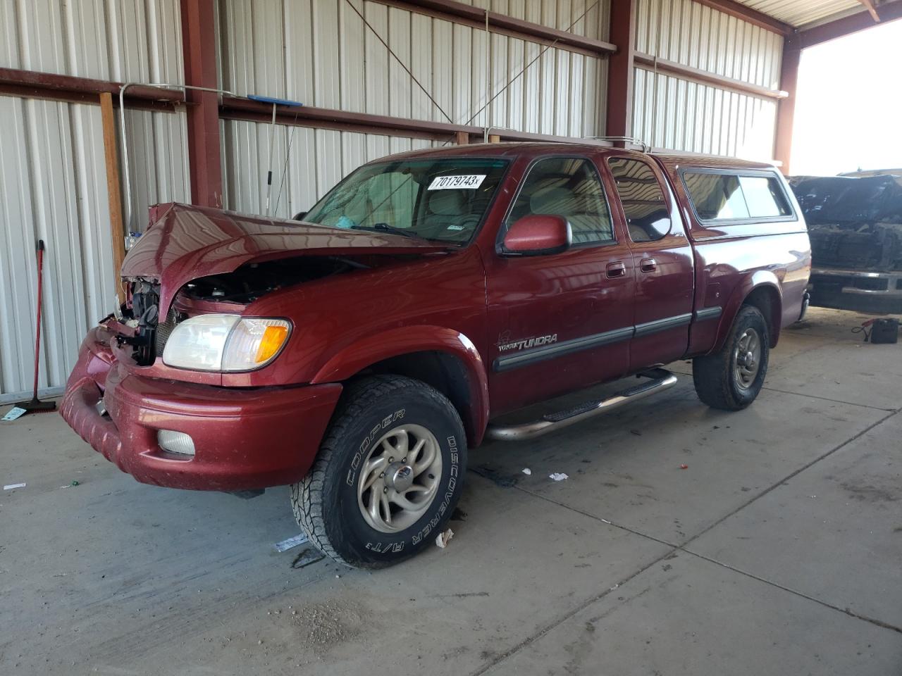 Salvage Toyota Tundra Image