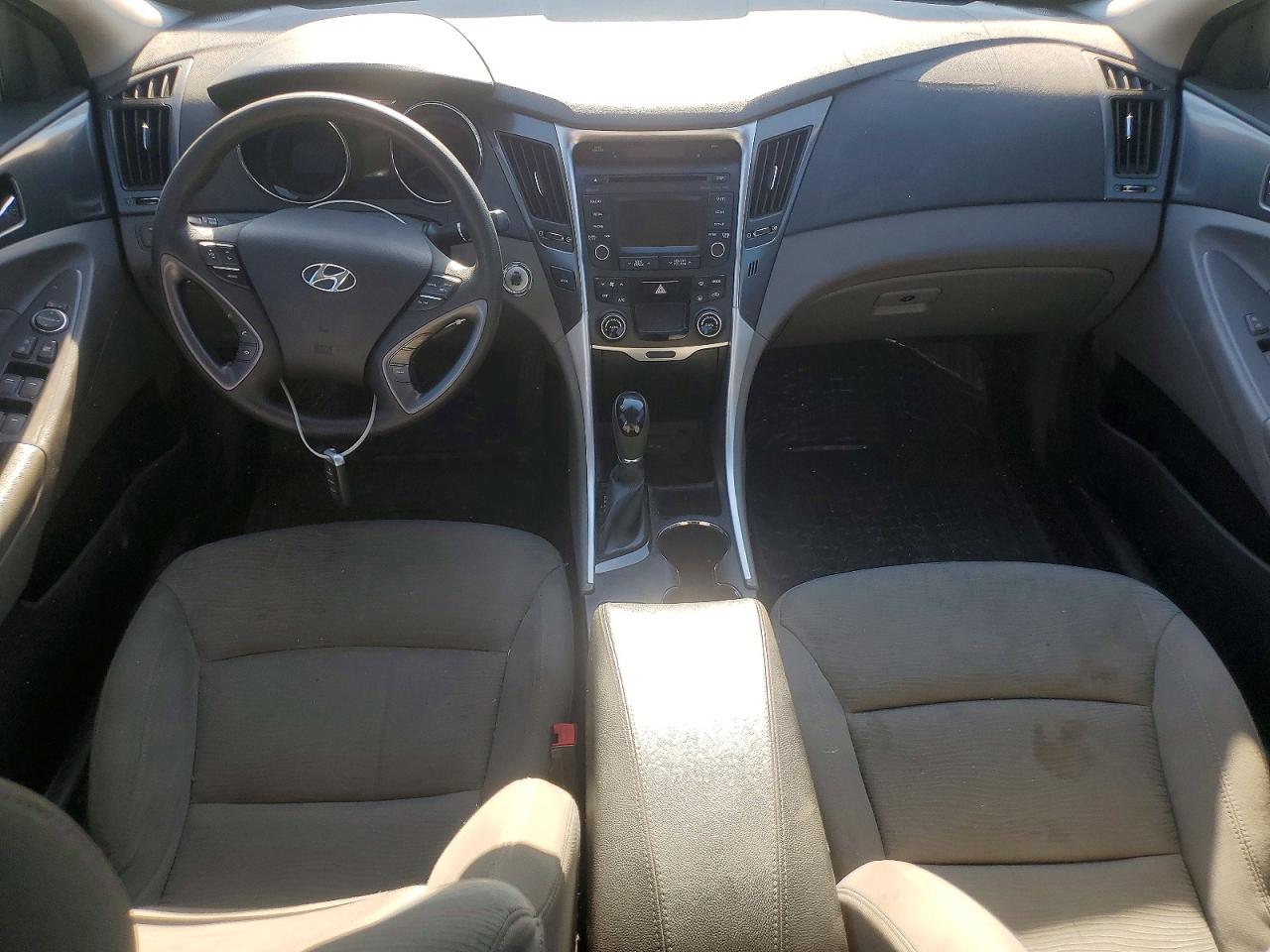 Hyundai SONATA Base